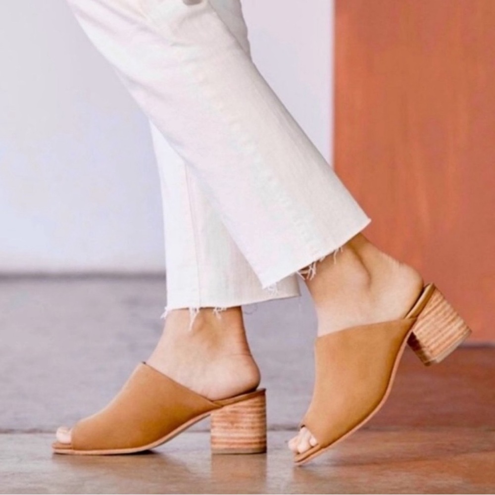 Nisolo Paloma Mule